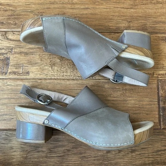 Dansko Madalyn Slingback Sandals Gray Leather Comfort Block Heels Size 39 - Picture 7 of 12